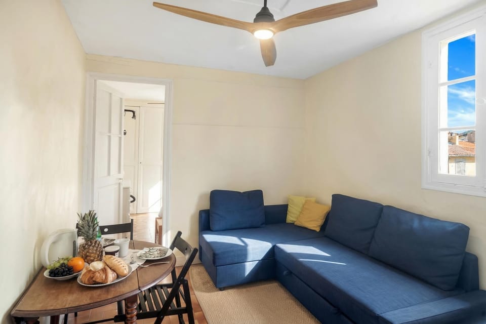 Living and dining room