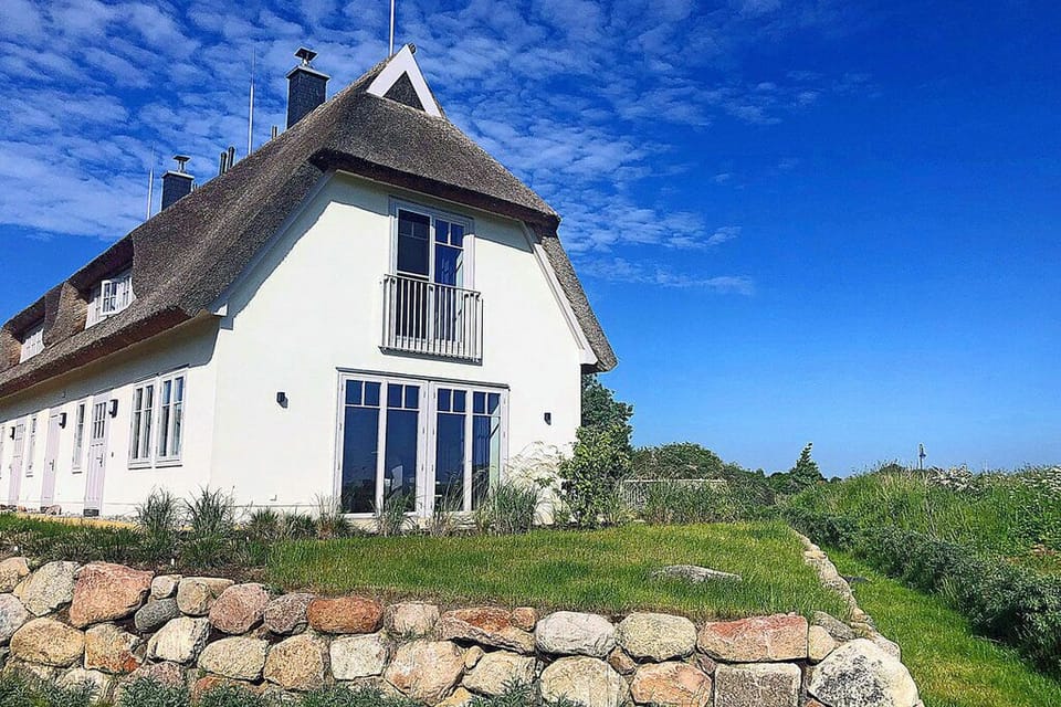 Holiday Home Exterior [summer]