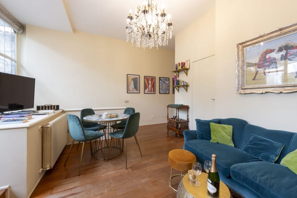 BnButler - Pontaccio, 4 with terrace Apartment in Milan