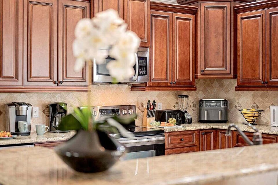 Gourmet Kitchen