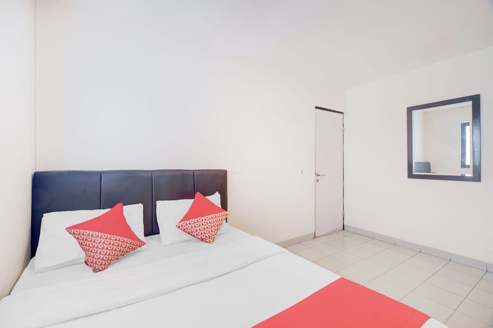 Standard Double Room | Free WiFi, bed sheets