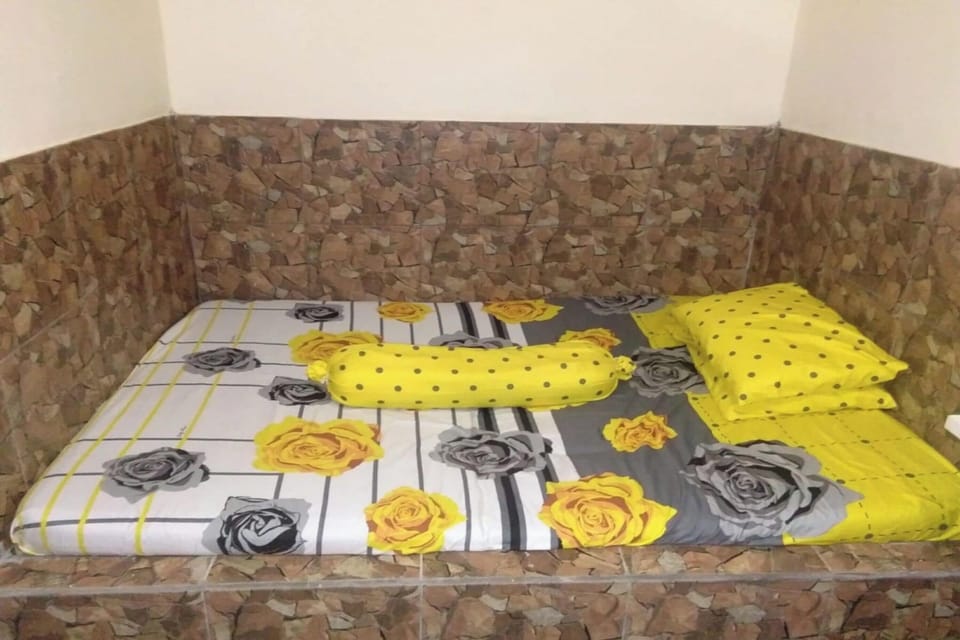 Deluxe Double Room | Free WiFi, bed sheets