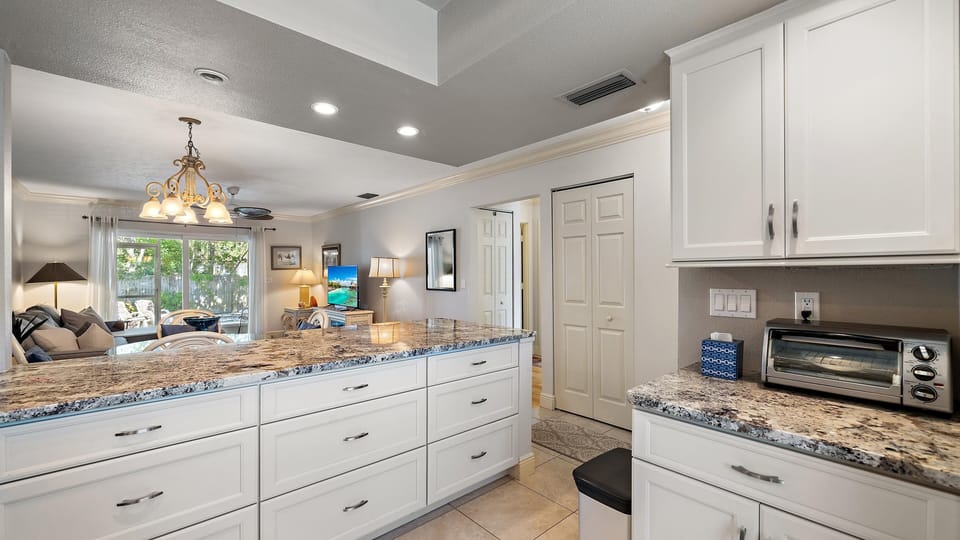 Condo, 2 Bedrooms | Private kitchen | Coffee/tea maker, fridge, oven, toaster