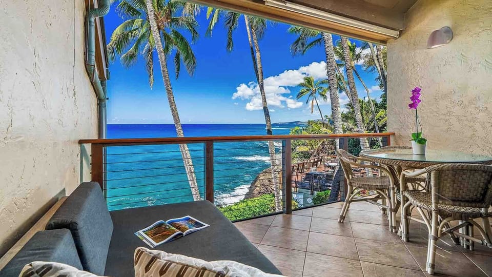 Poipu Makai #A3 - Oceanfront Dining & Lounging Lanai - Parrish Kauai