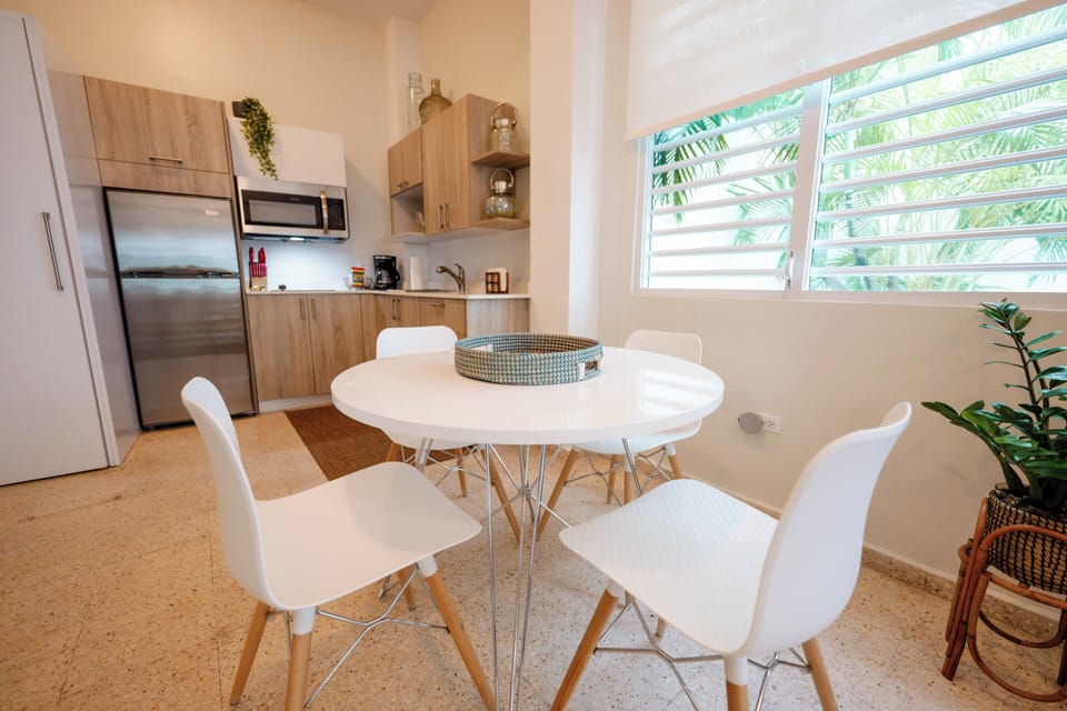Dinning Table