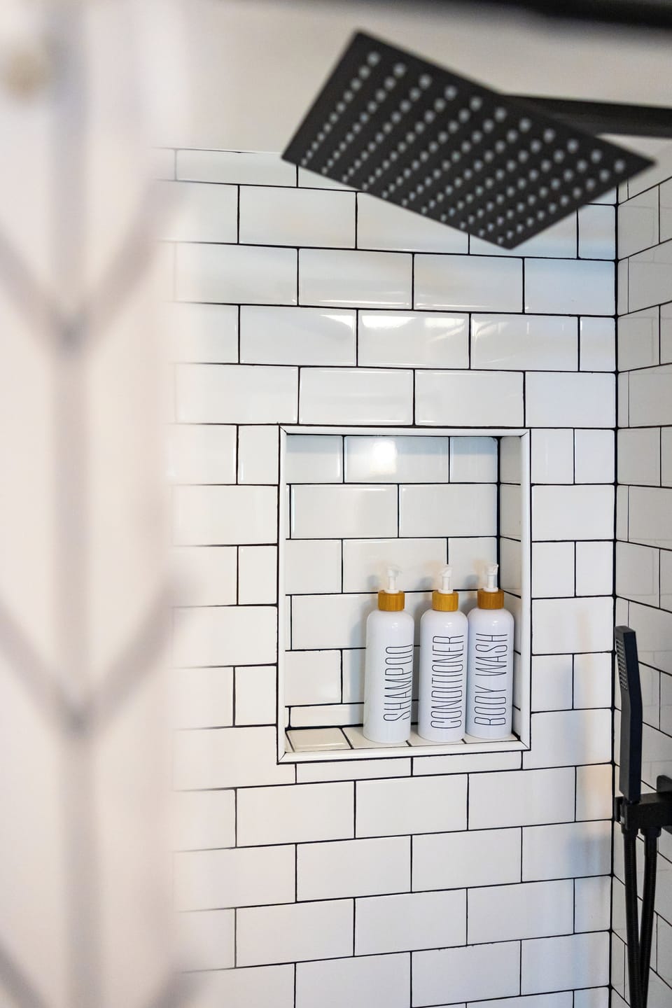 Bathroom amenities
