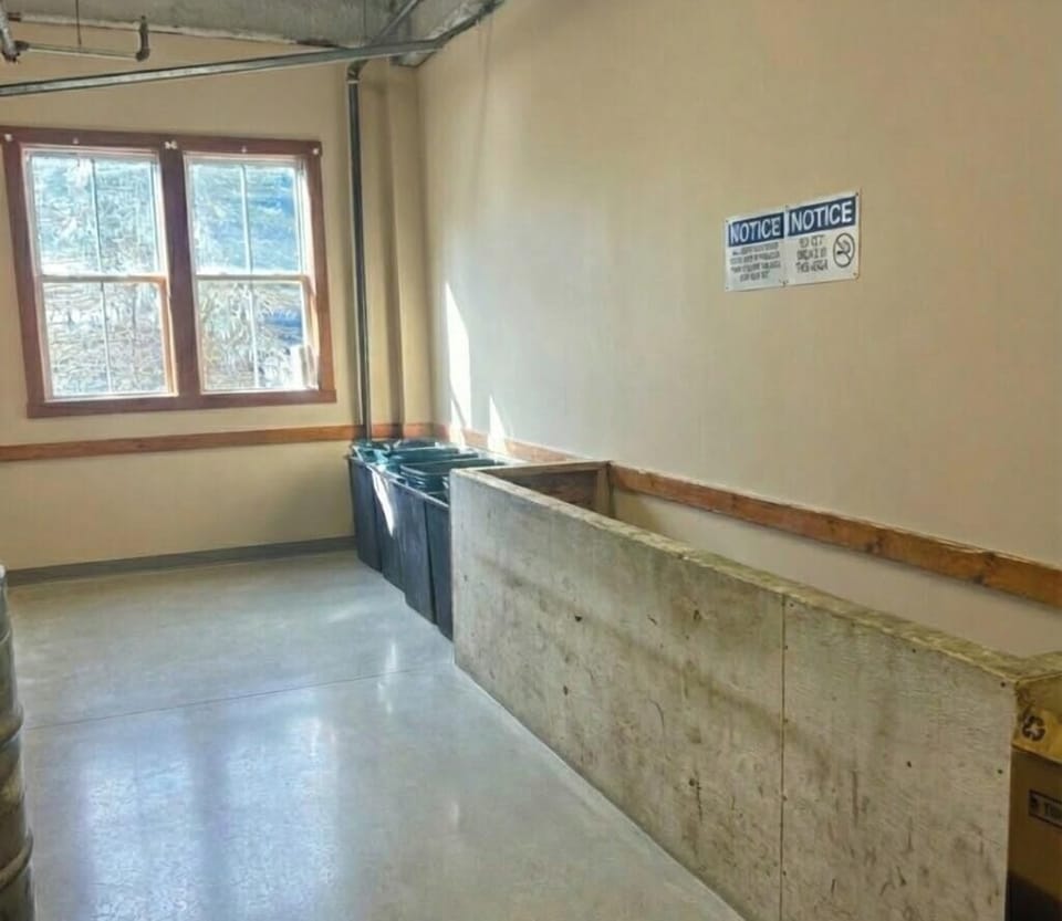 Trash area