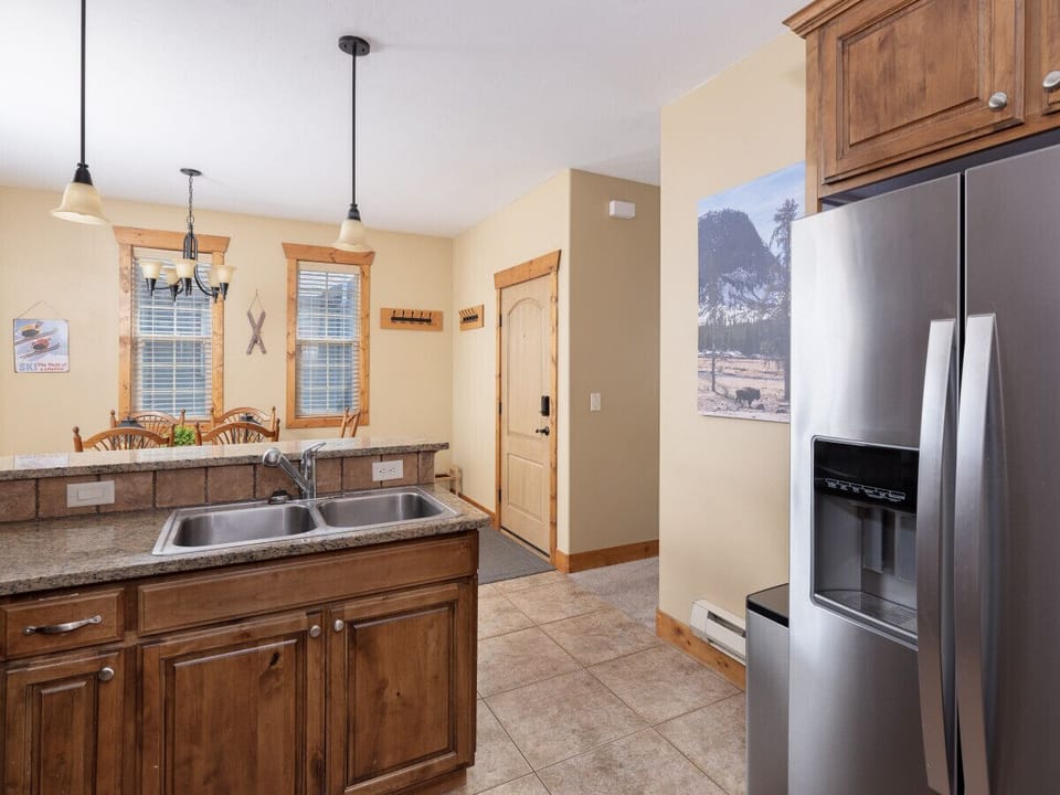 Kitchen and Entry