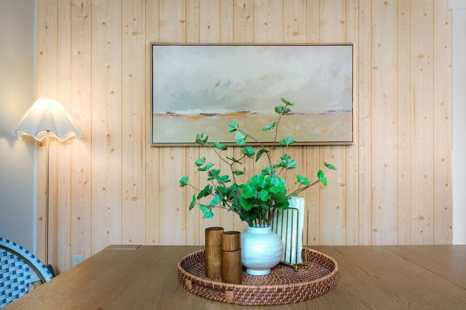 Modern charm in every corner 🌼