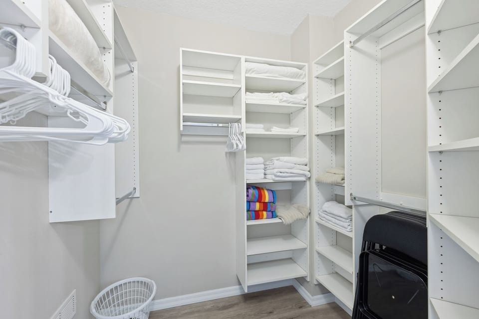 The main bedroom features a walk-in closet.