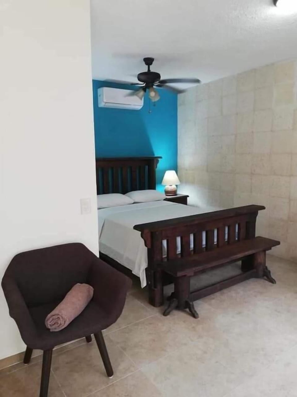 Classic Single Room, Balcony, Pool View | Desk, free WiFi