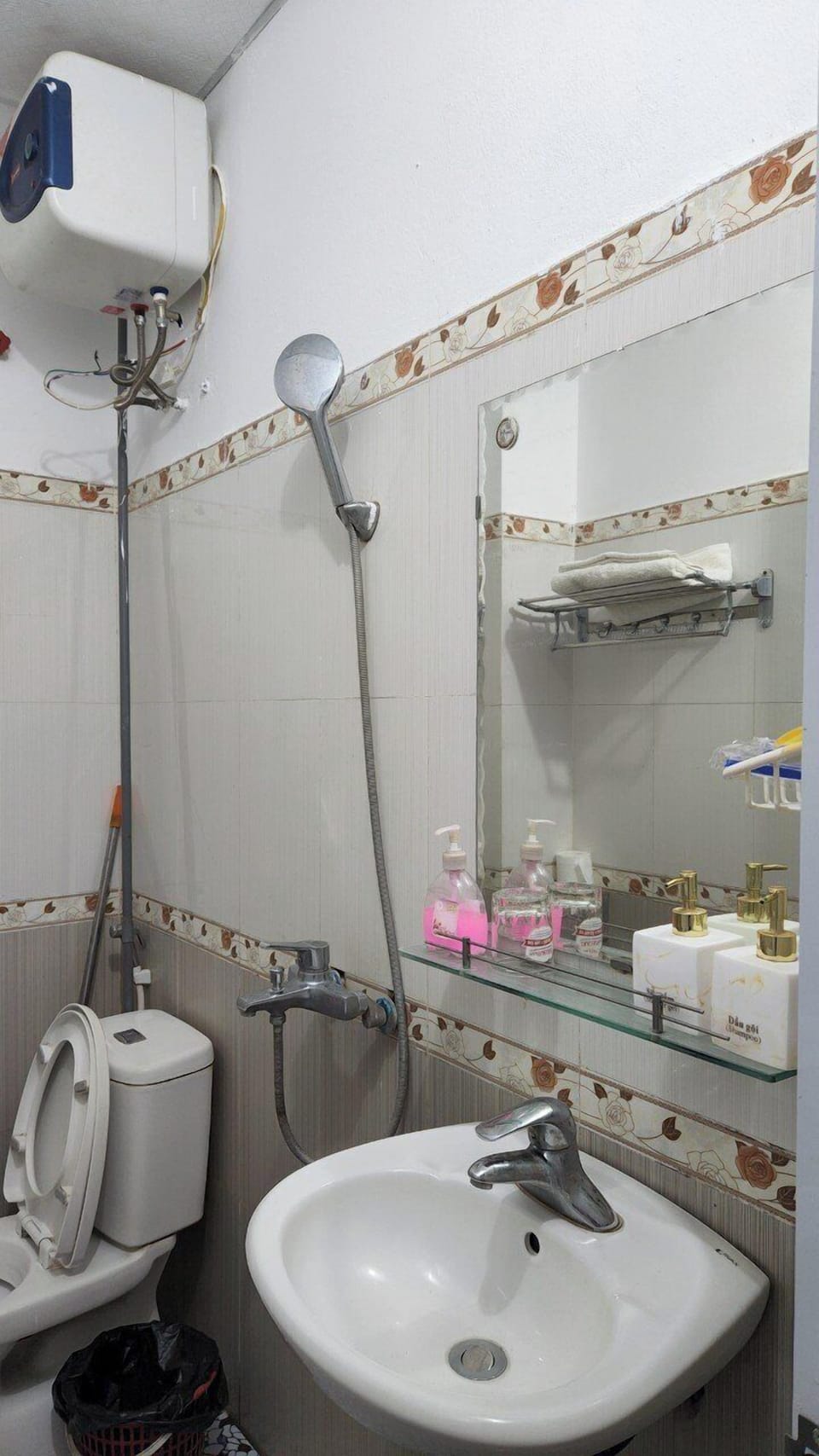 Standard Room | Bathroom | Hair dryer