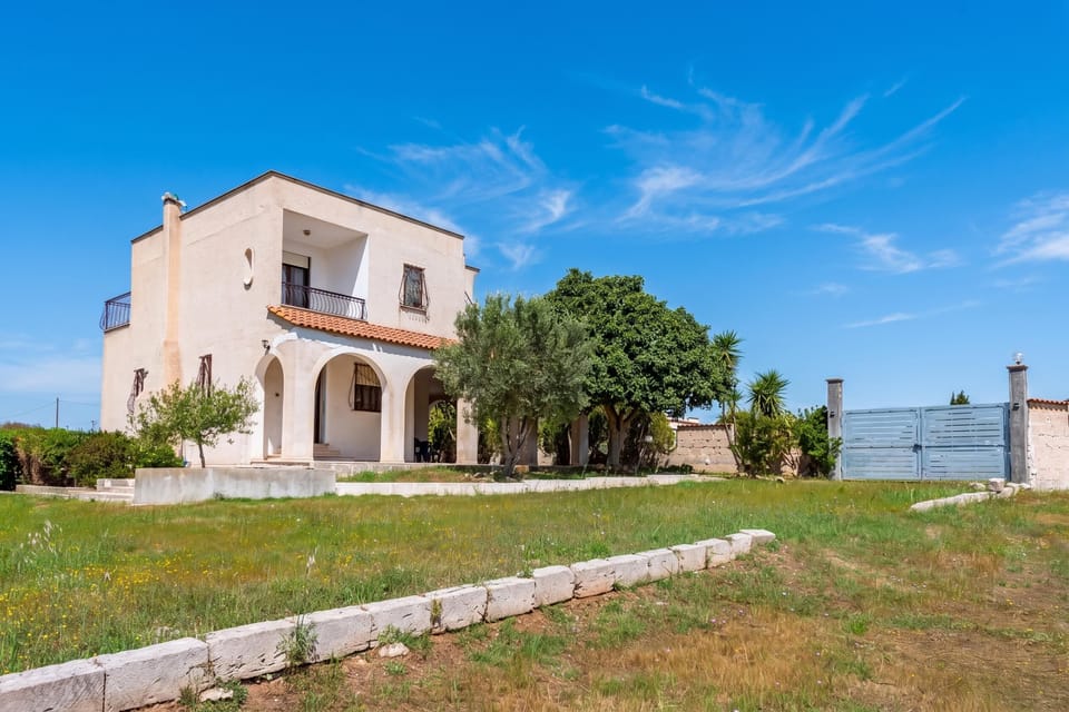 Family Villa, 4 Bedrooms, 2 Bathrooms (Villa Mattalia Relax at Villa for 10) | Exterior