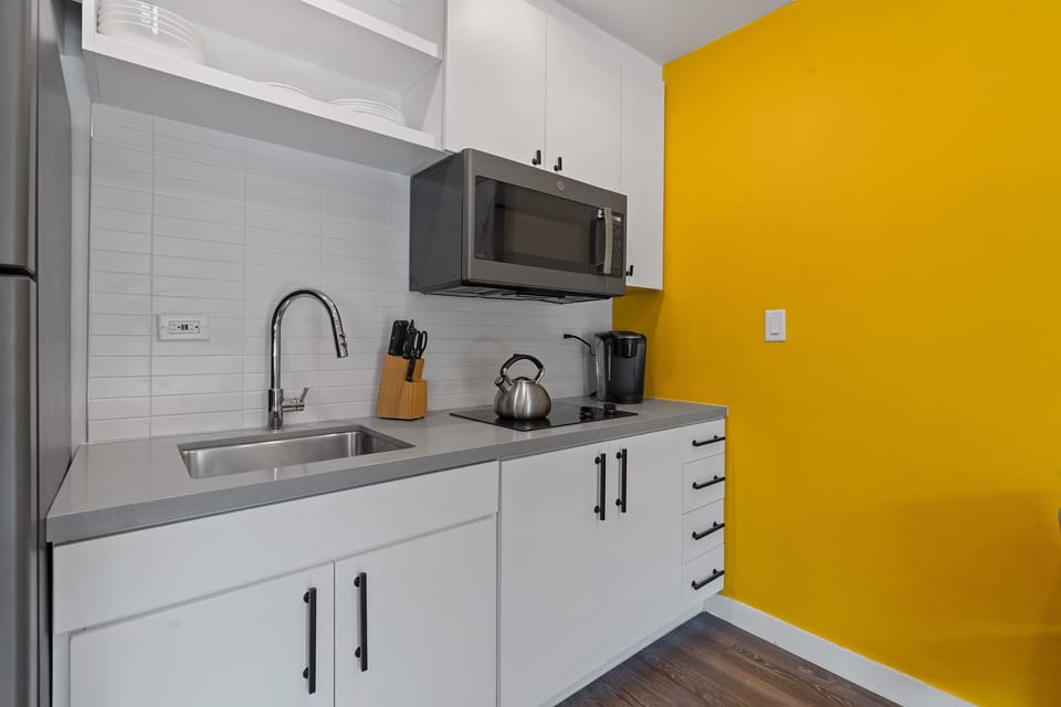 Kitchenette