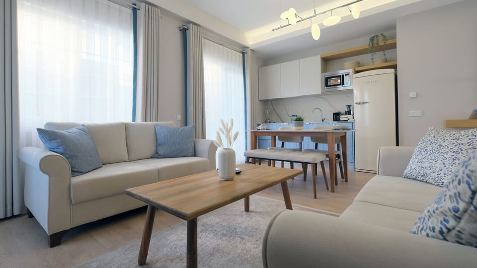 Executive Apartment, Garden View | Hypo-allergenic bedding, in-room safe, desk, laptop workspace