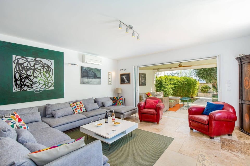 Villa Les Lavandieres image