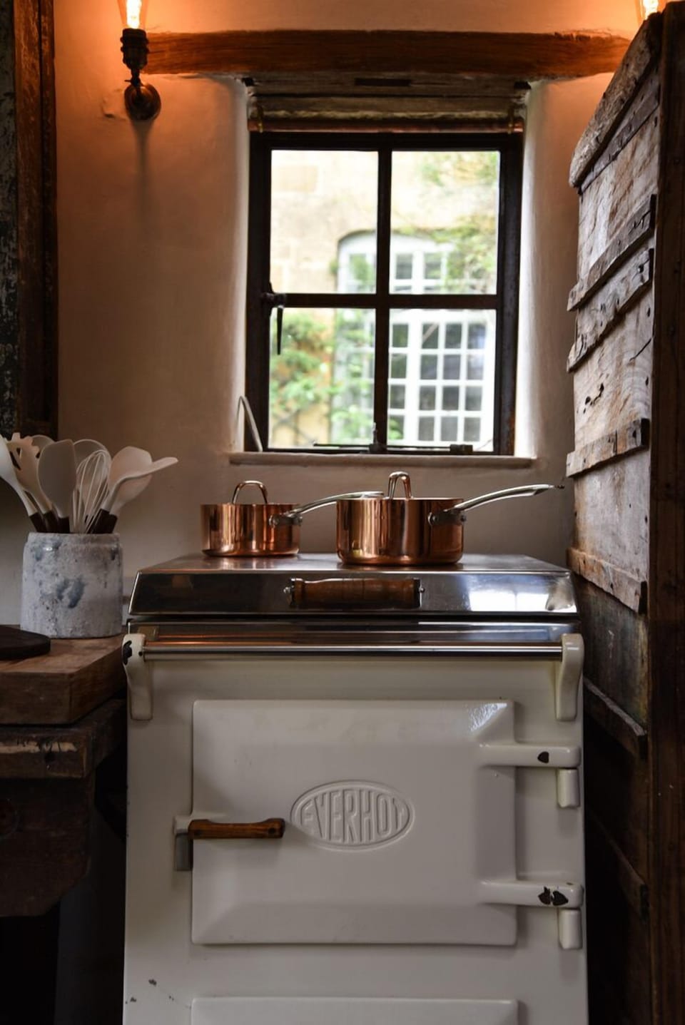 3C56D183 BAB8 484C BA00 31F3D31E3852 1 105 c