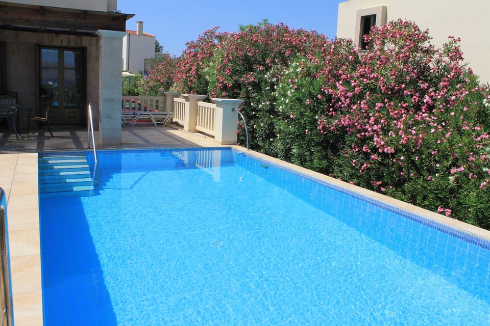 Infinity pool