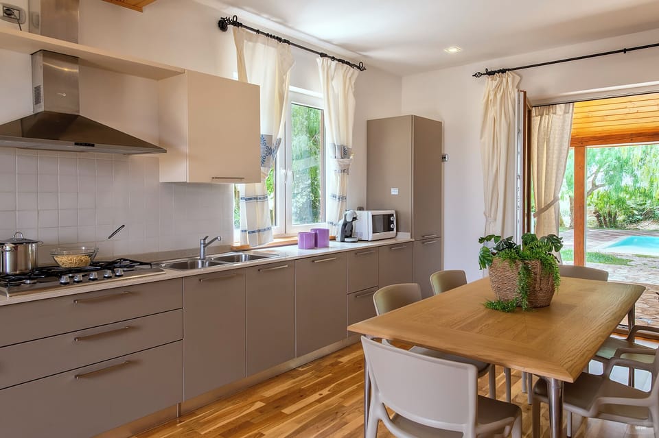 ClickSardegna Villa Olive Grove with pool immersed between Alghero and Stintino 
