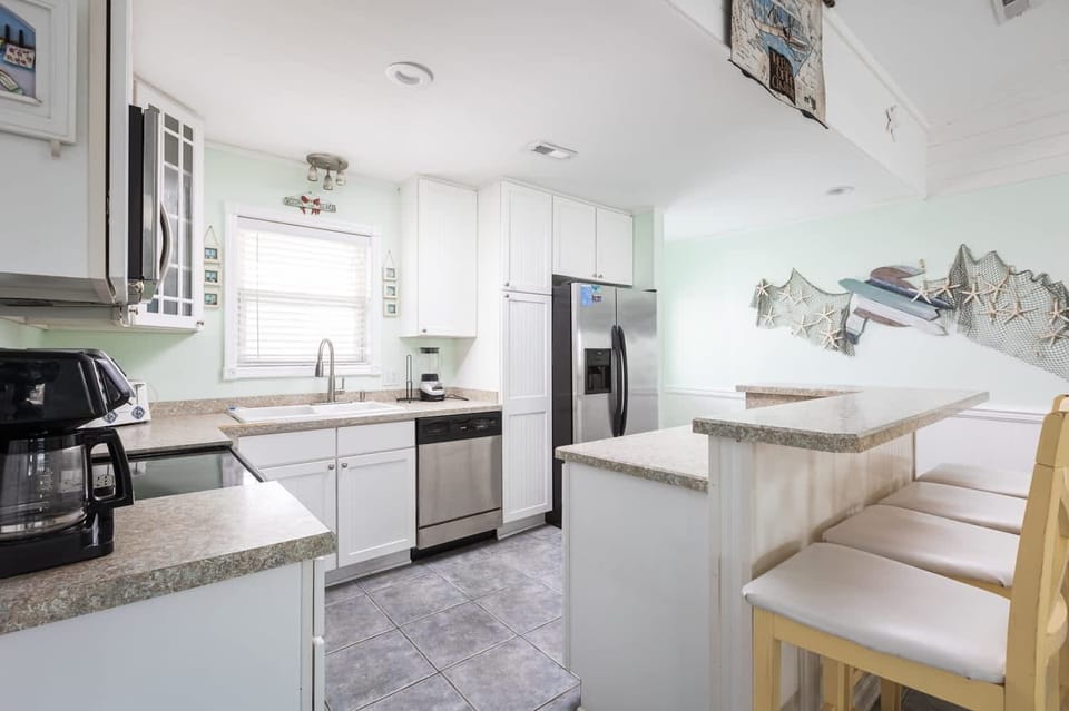 Fully Stocked Kitchen w/ Modern Appliances & Cooking Essentials (Dishwasher, Refrigerator, Oven, Stove, Microwave & More)