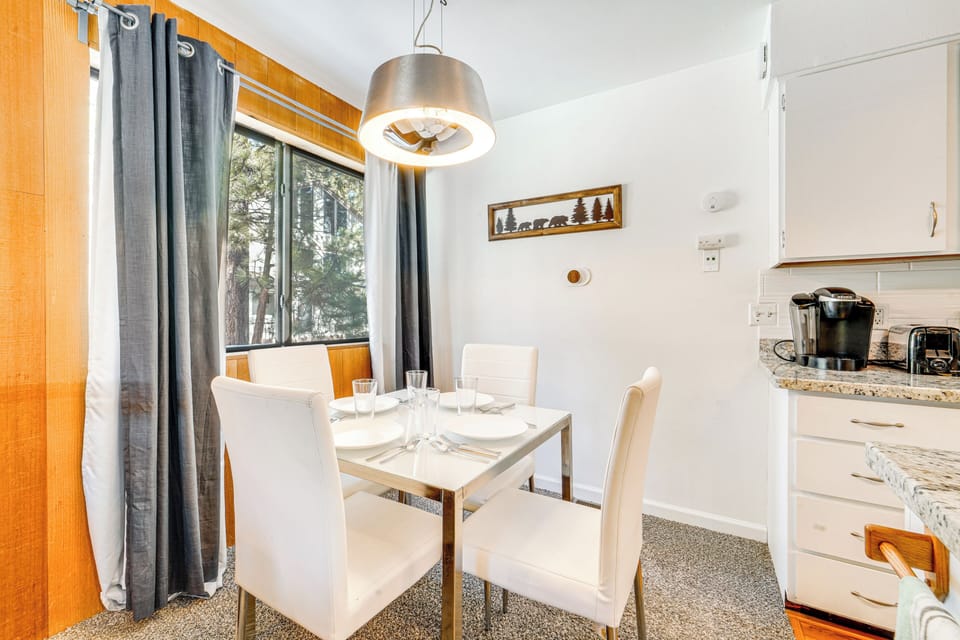 Apartment (1 Bedroom) | Interior