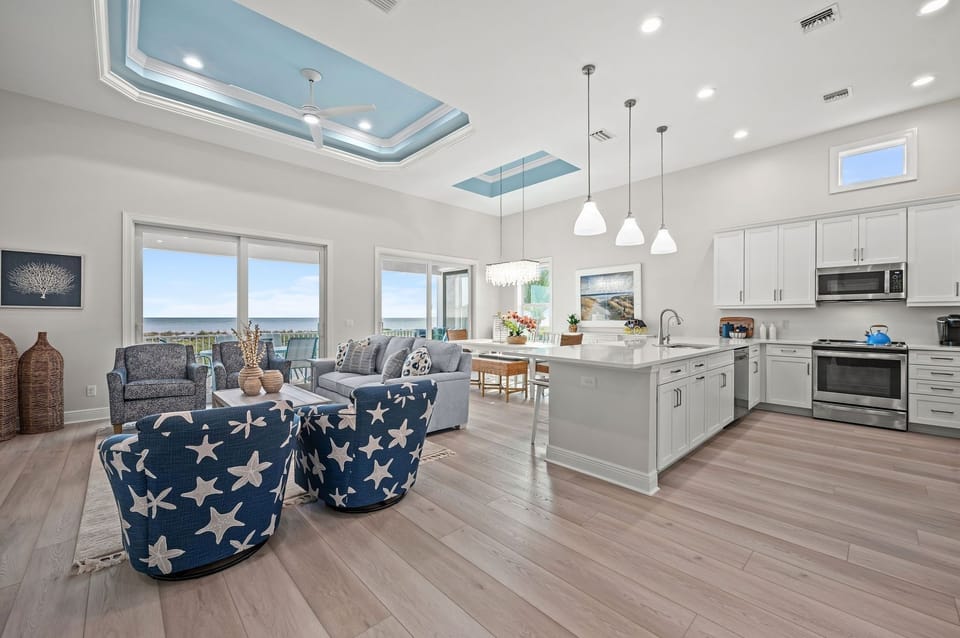 House, 4 Bedrooms | Private kitchen | Coffee/tea maker, fridge, oven, toaster