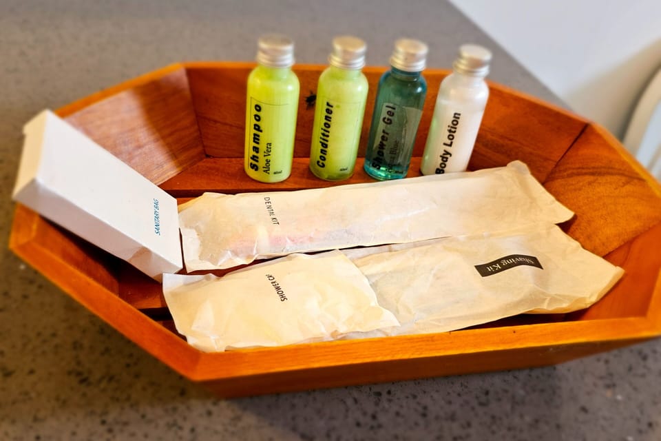 Shower, free toiletries, bathrobes, bidet