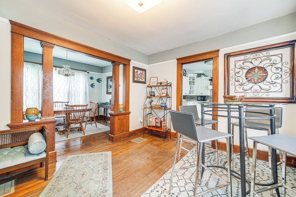 Dining Area | 1st Floor