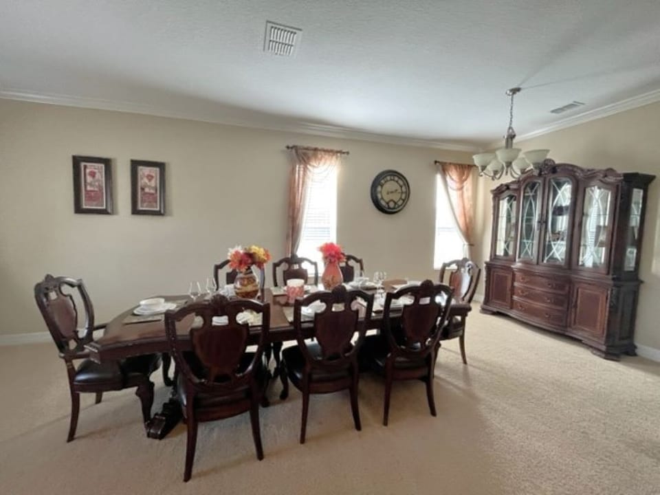 Formal Dining