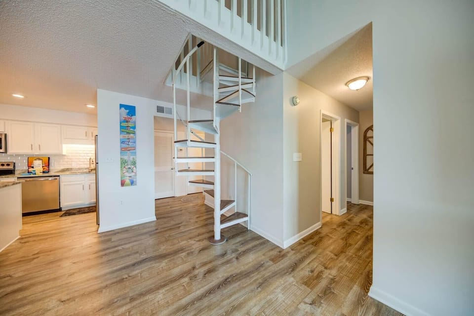 Condo, Multiple Beds (Cotton Bayou 7H) | Interior