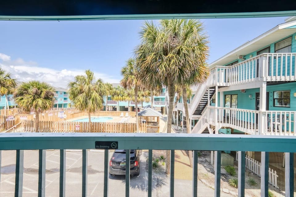 Condo, 2 Queen Beds (Lani Kai 103) | Terrace/patio