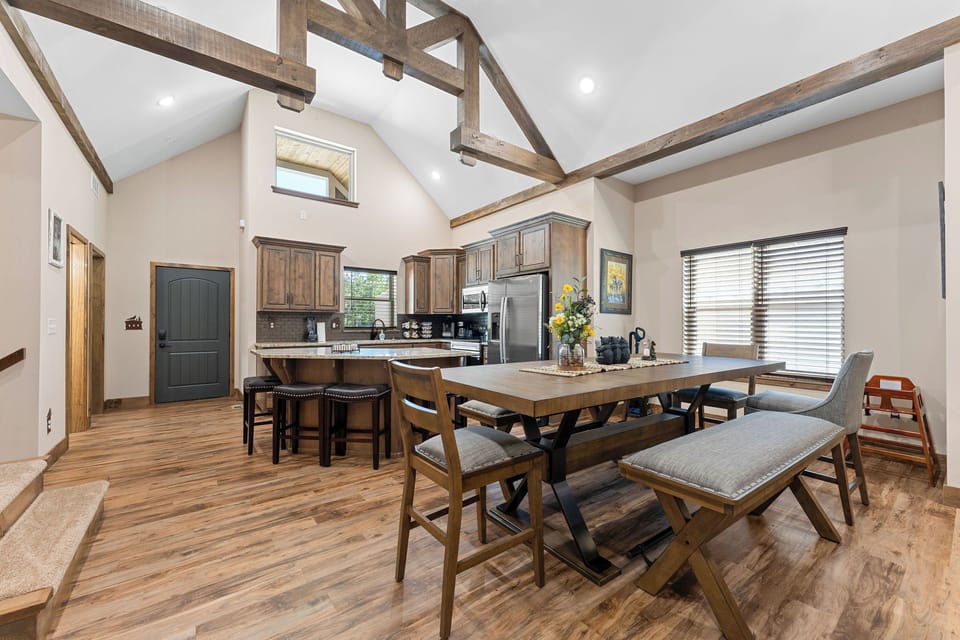 Dining Room / Kitchen
