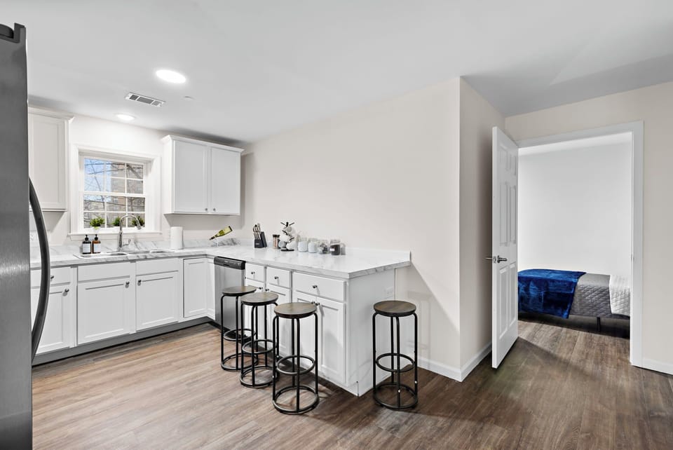 Fully loaded kitchen