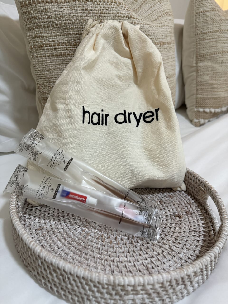 Bathroom amenities