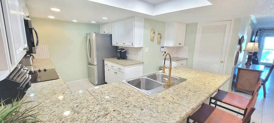Condo, Multiple Beds, Balcony (Saida Towers IV #303) | Private kitchen | Fridge, microwave, oven, stovetop