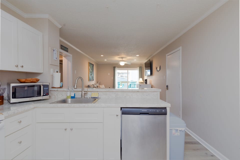 Clean kitchen