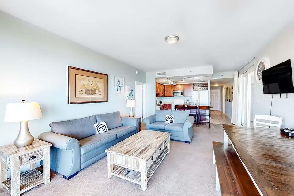 Condo, Multiple Beds (Laketown Wharf 801) | Living area