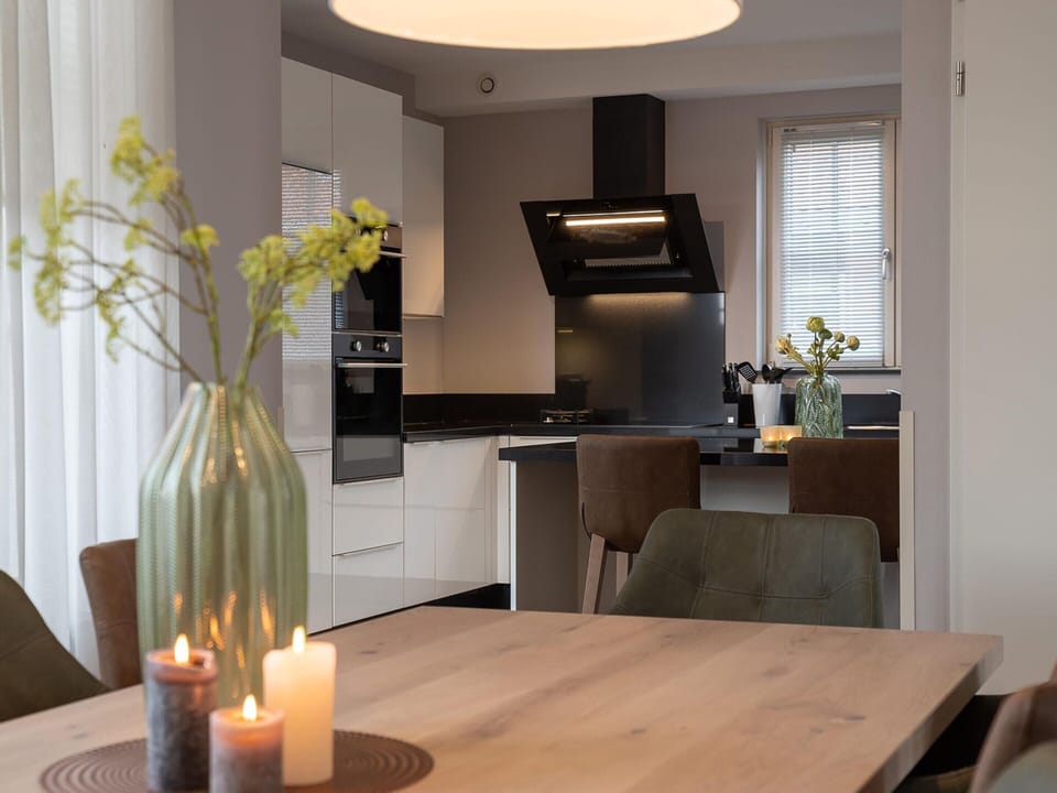 House | Dining