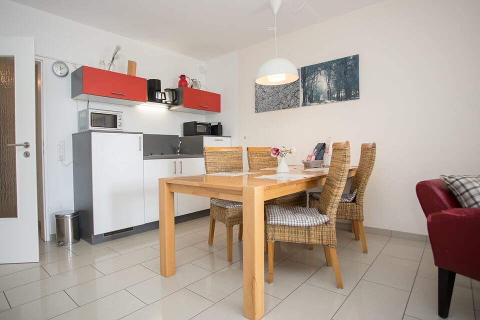 Apartment | Dining