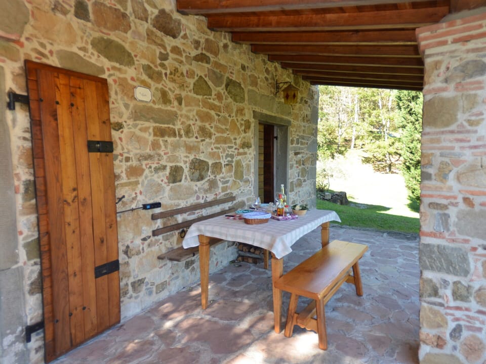Cottage | Property amenity