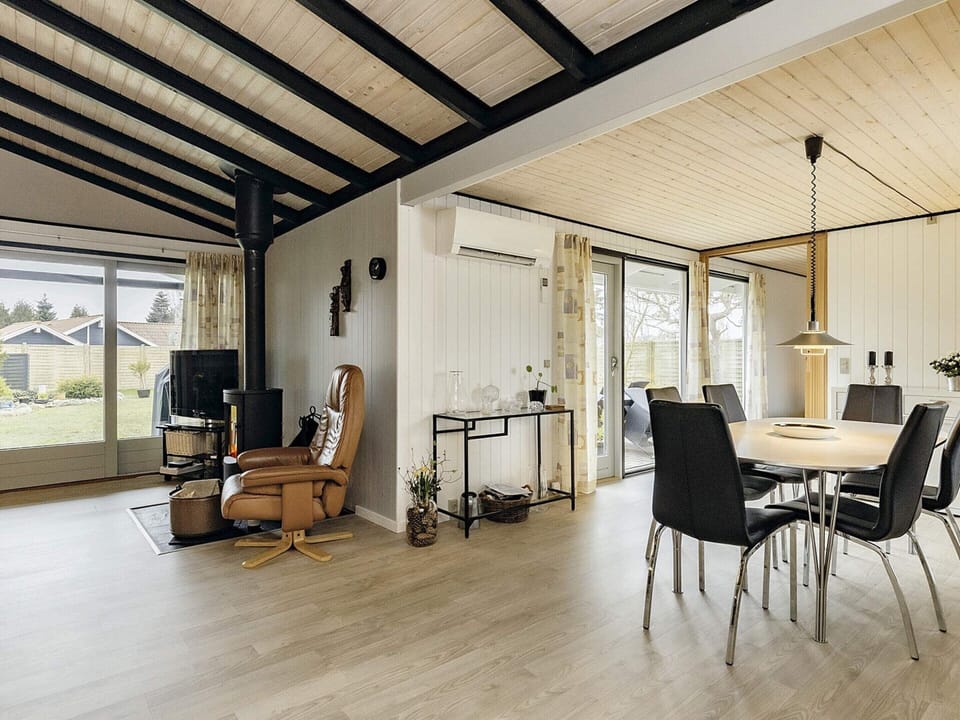House | Dining