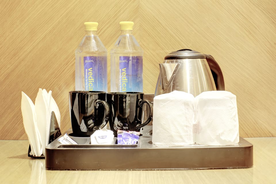 Free daily on-the-go breakfast