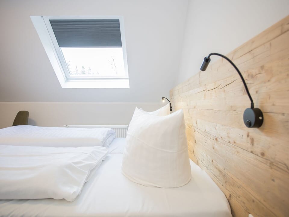 Apartment | 1 bedroom, bed sheets