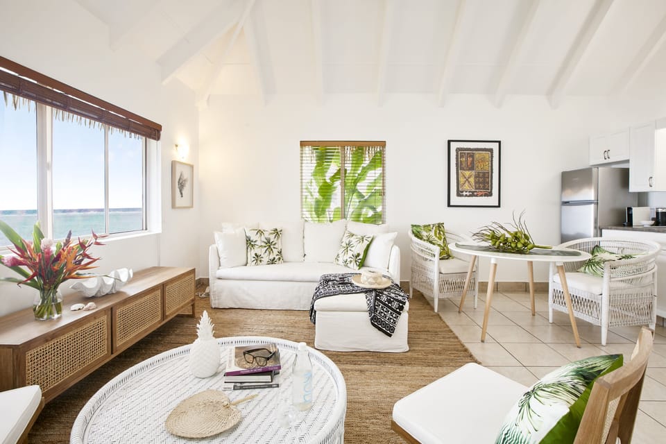 Villa, 1 Bedroom, Beachfront | Living area | Books, video library