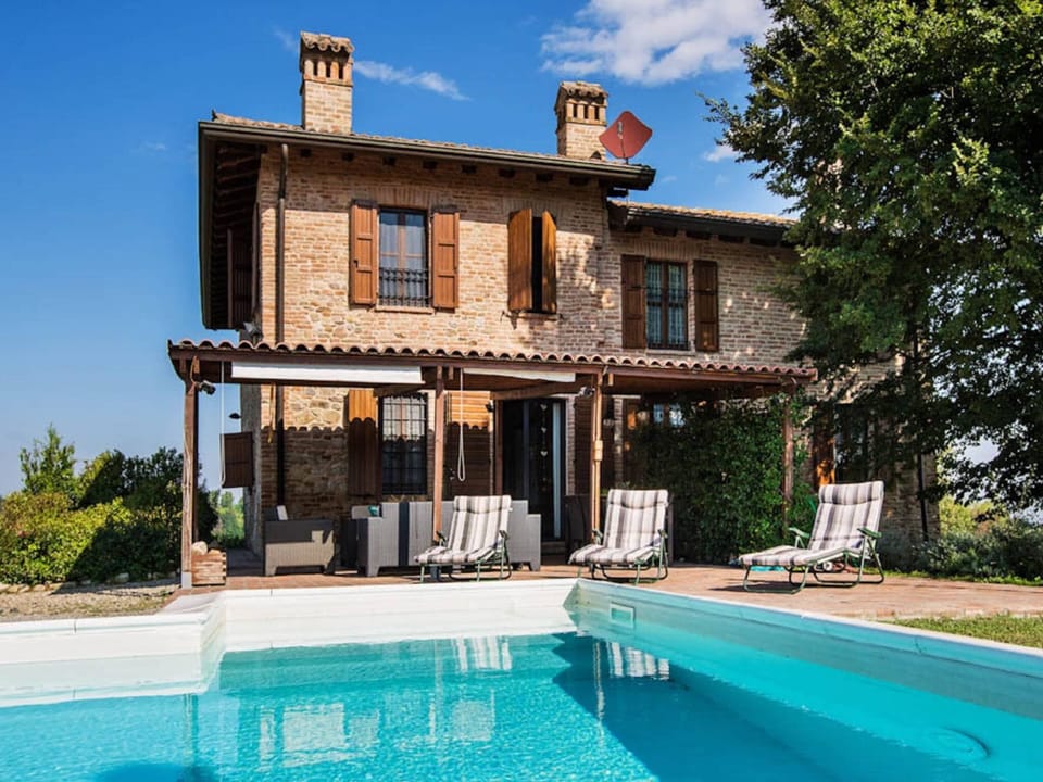 House | Exterior