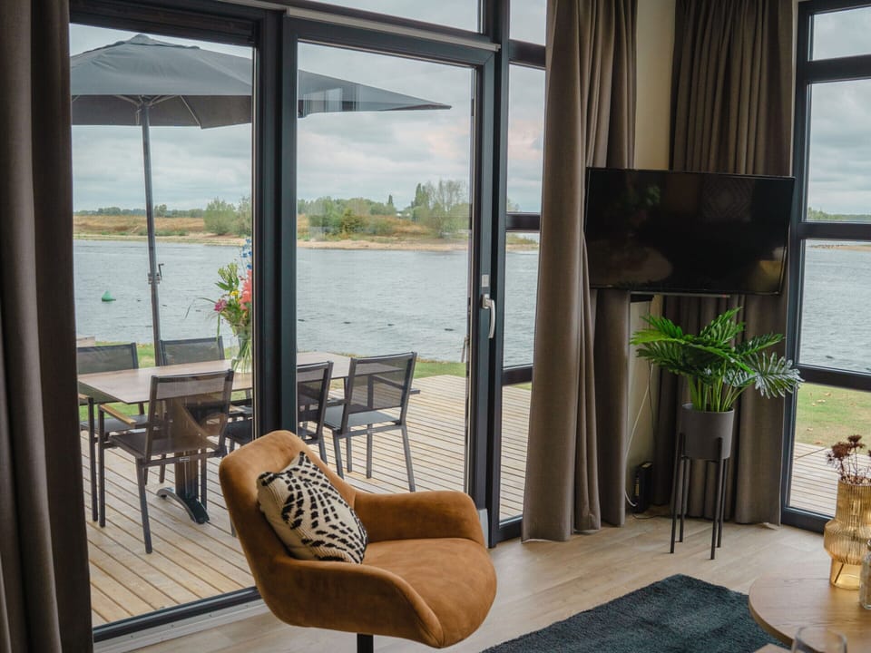House | Living area