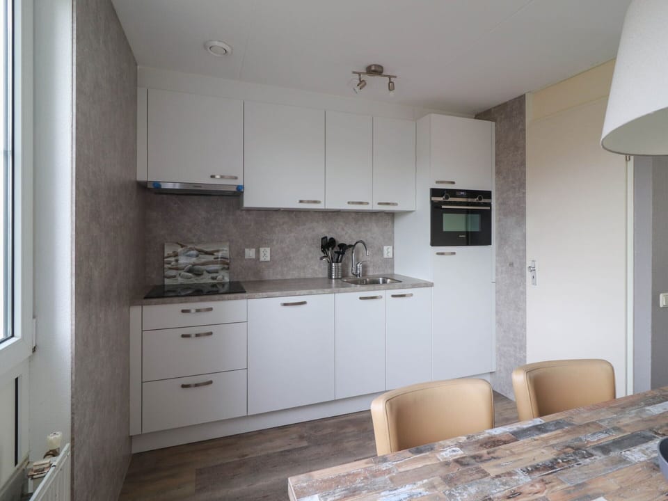 House | Private kitchen | Coffee/tea maker, fridge, microwave, dishwasher