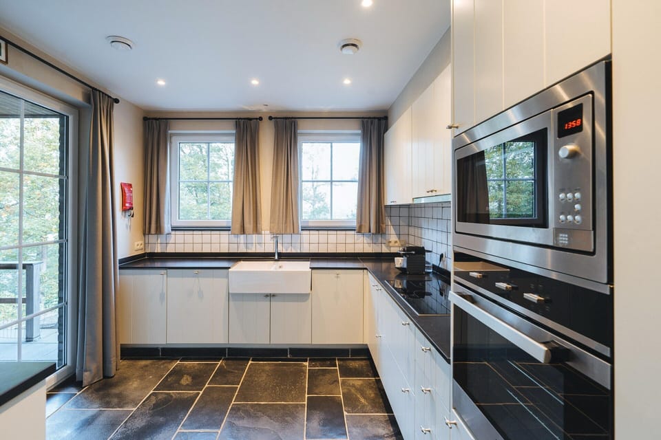 House | Private kitchen | Highchair