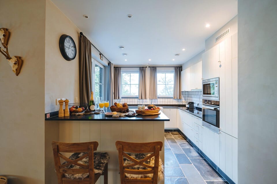 House | Private kitchen | Highchair