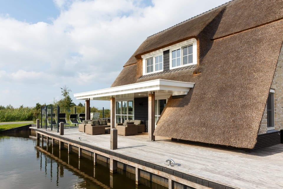 Villa | Exterior